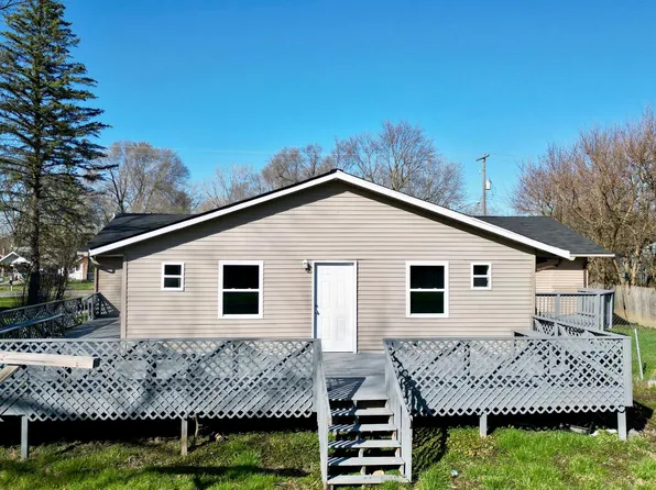 3437 Mackin Rd, Flint, MI 48504