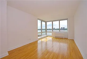 Sold by Sumitomo Real Estate Sales