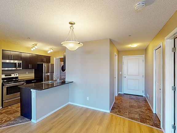 5th image of 81 Legacy Blvd SE #1206
