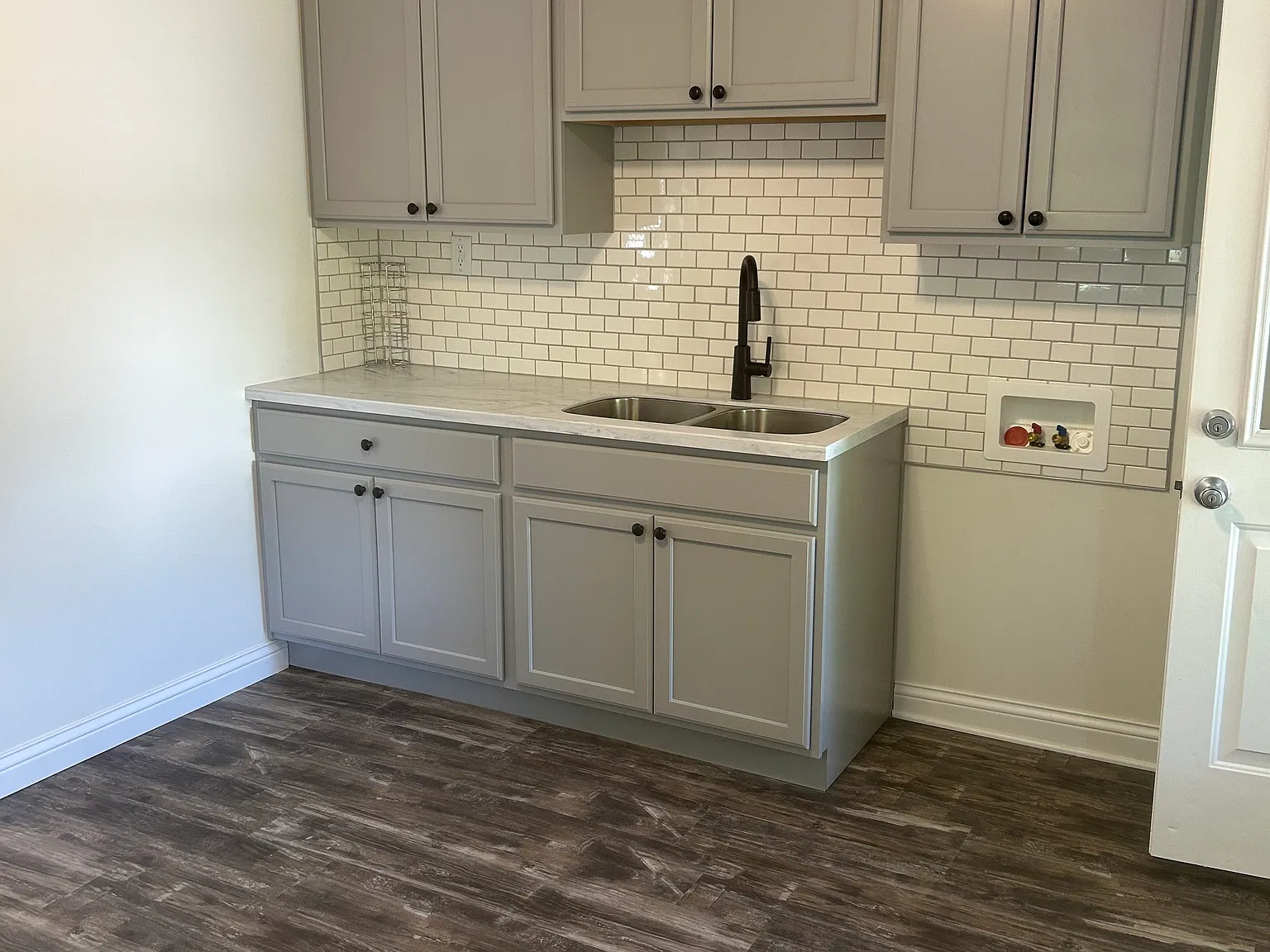 5291 Tinch Ln — Photo 1