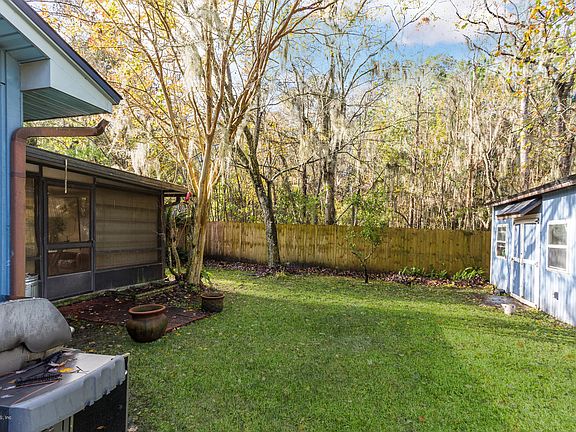 4th image of 2438 Deloach Ln