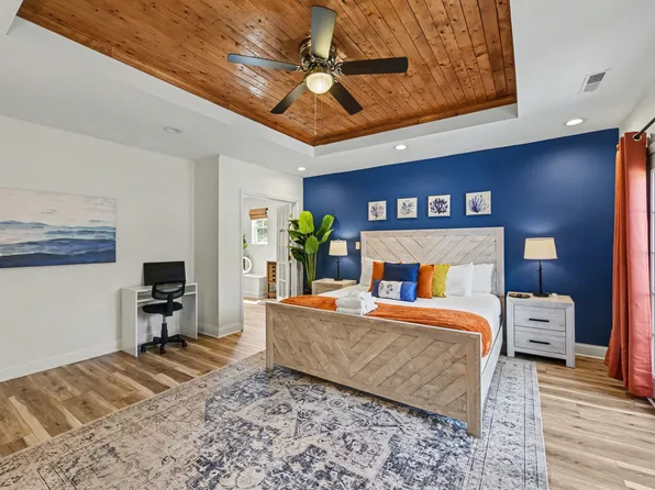 1824 N Grimball Rd, Charleston, SC 29412