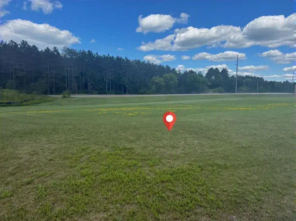 NE 3rd St, Marion, WI 54950