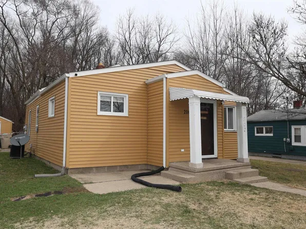 2109 W Hamilton St, South Bend, IN 46628