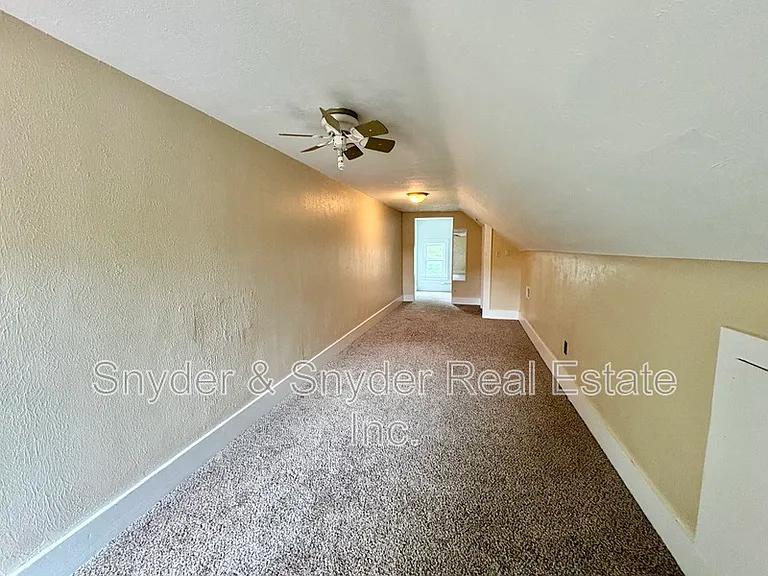 2307 & 2309 SW 22nd St SW — Photo 15