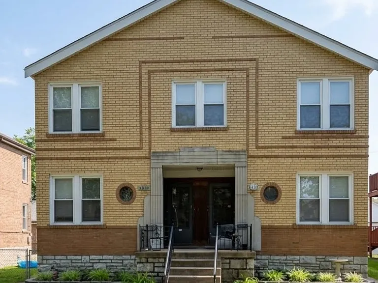 5452 Loughborough Ave #A — Photo 1