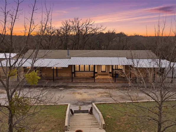 1341 Hildreth Pool Rd, Bowie, TX 76230