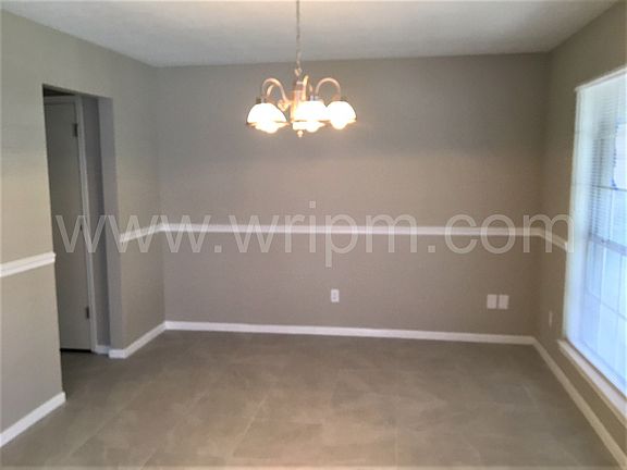 4th image of 22827 Tara Way Dr