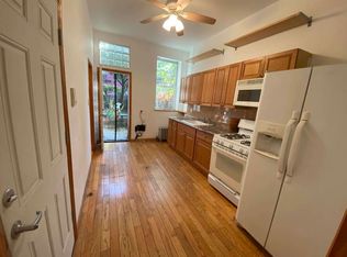 108 Greenpoint Ave APT 1R, Brooklyn, NY 11222