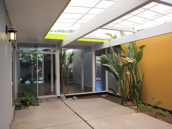 Atrium