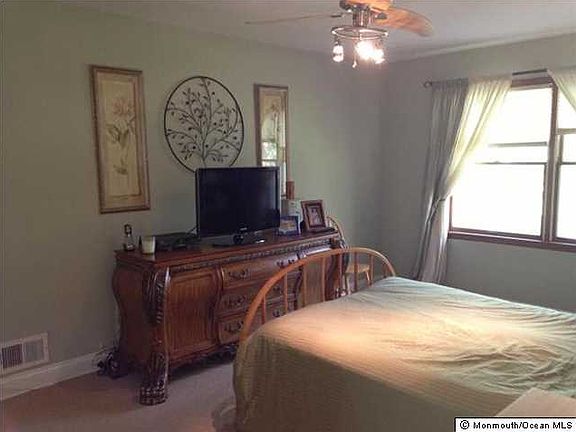 5th image of 1175 Mackenzie Ct