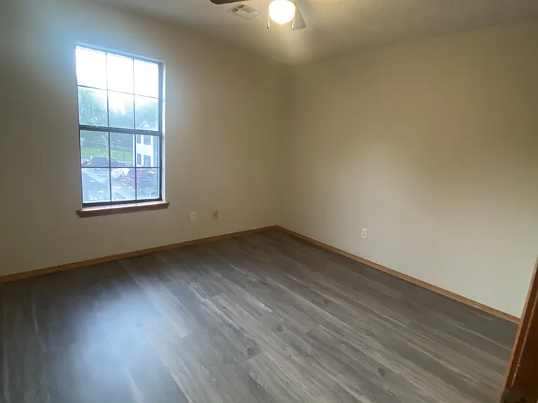 200 Folsom St — Photo 6