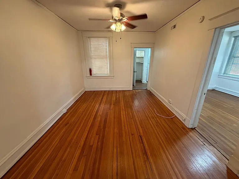 2327 Floyd Avenue — Photo 45