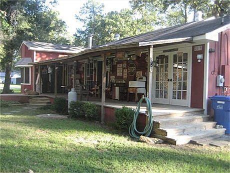 2nd image of 212 Park Ln