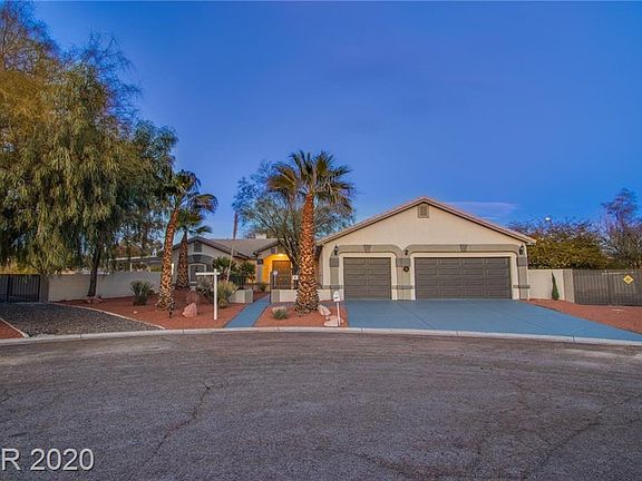 3rd image of 3888 Quadrel St