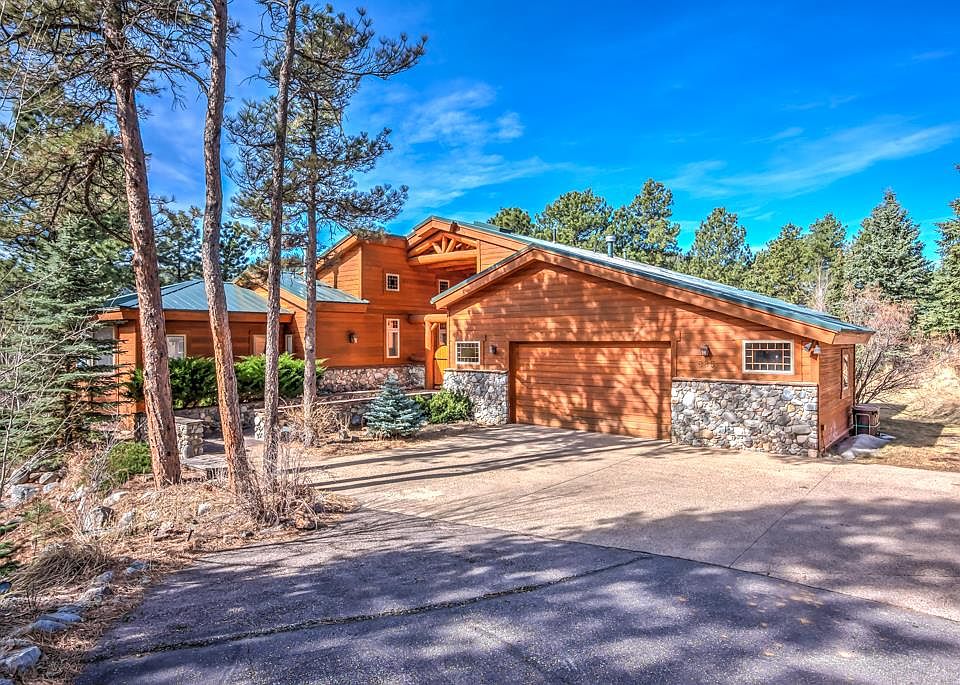 1st image of 585 Sunny Glen Ct
