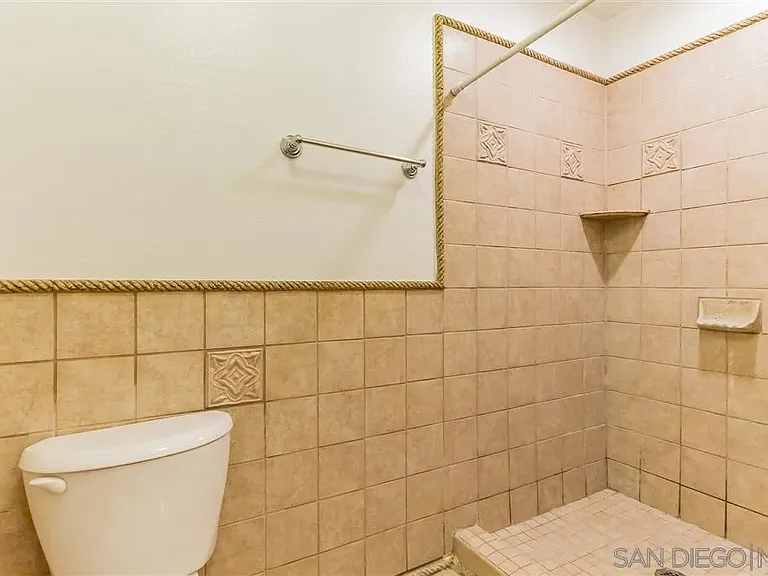 5025 Collwood Way #18 — Photo 12