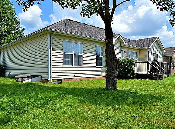 2nd image of 921 Corydalis Court