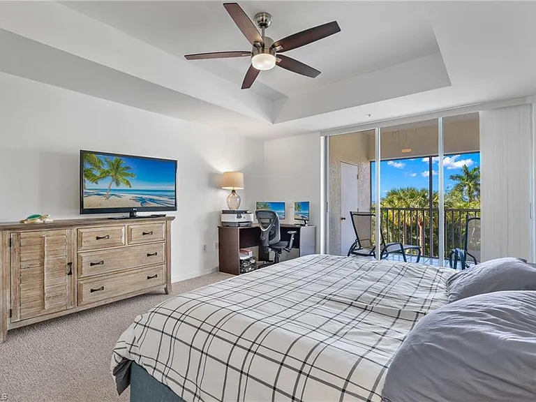 14817 Laguna Dr #203 — Photo 15