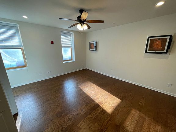 3rd image of 99 Pine St APT 504