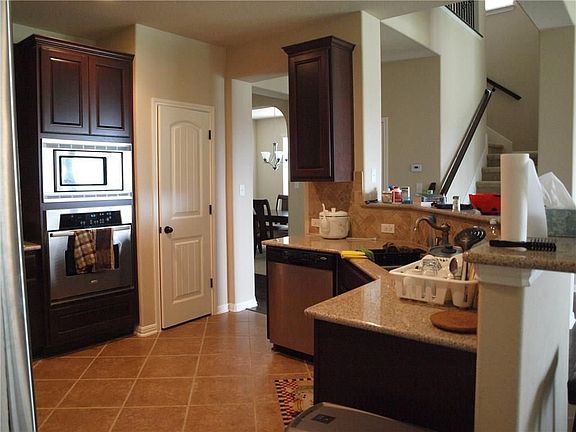 3rd image of 1723 Wood Vista Pl