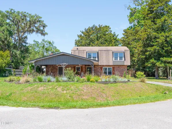 989 Dowlingwood Drive, Beaufort, SC 29902