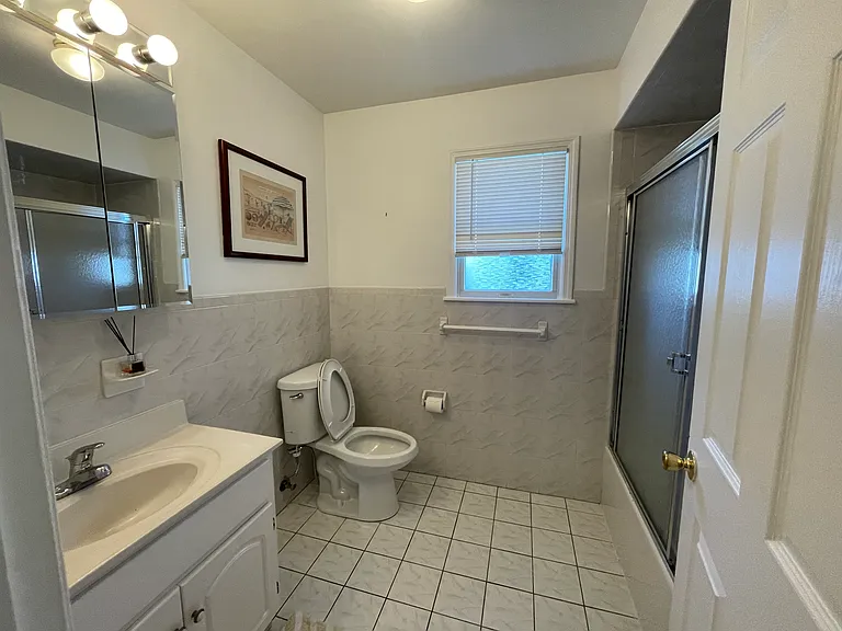 120 South St — Photo 16