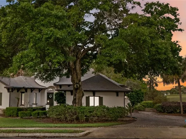 5204 Greens Dr, Lady Lake, FL 32159