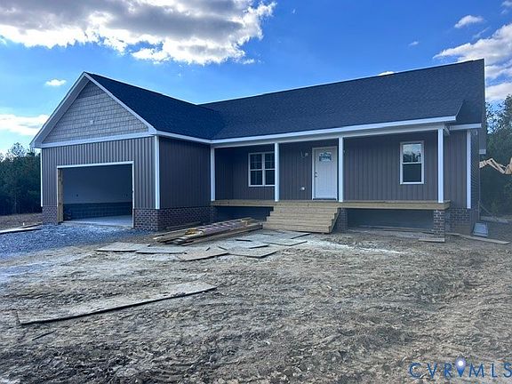 3rd image of 1554 Community House Rd