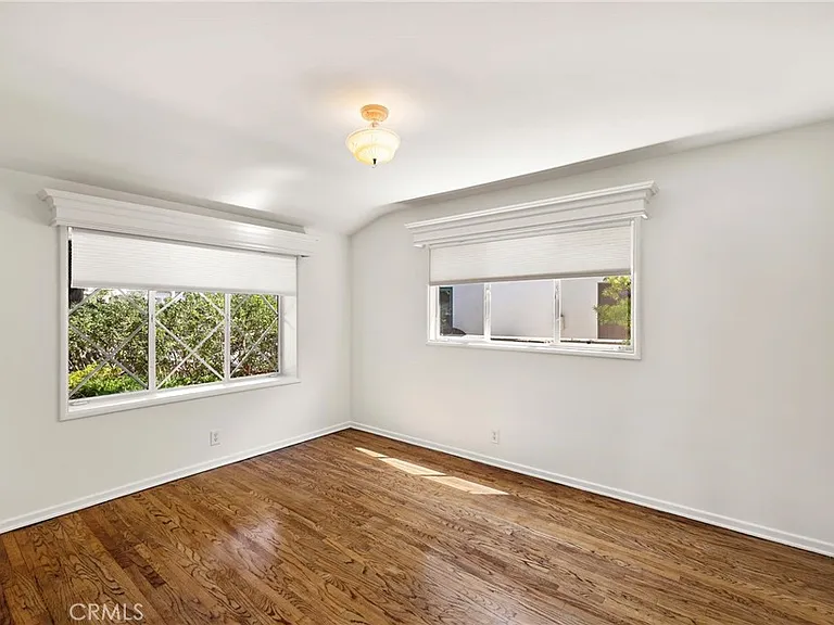 1706 Calle De Los Alamos — Photo 10