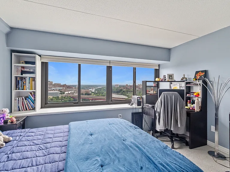 1920 S 1st St #1206 — Photo 3