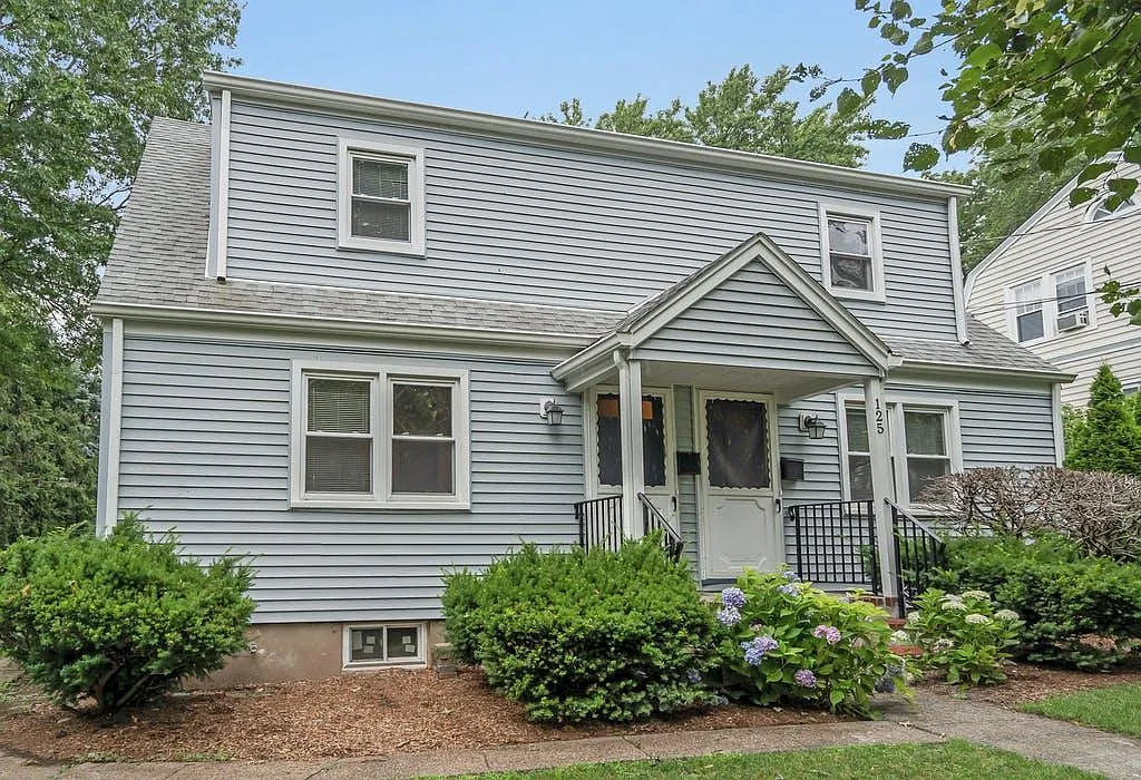 125 Lenox Ave — Photo 1