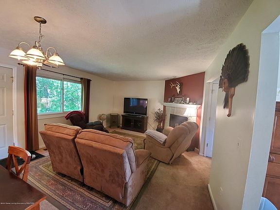 4th image of 907 Registry Dr APT 120