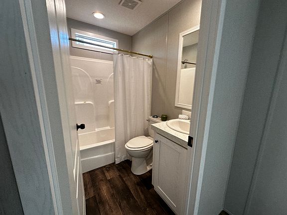 7th image of this home