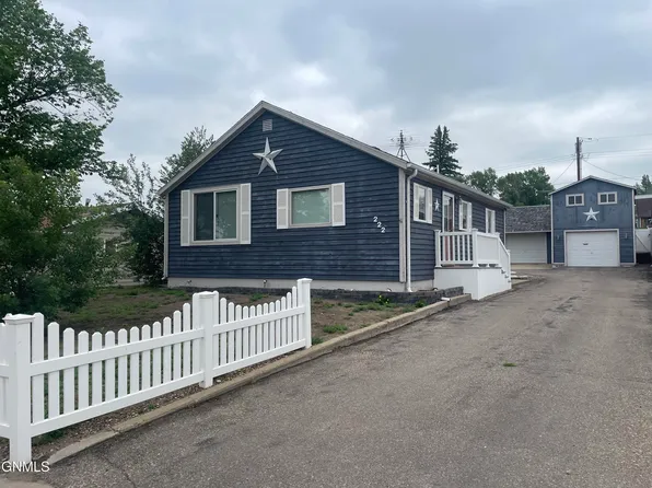 222 W Laurel Ave, Plentywood, MT 59254