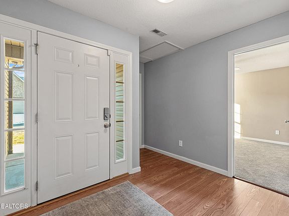 4th image of 6325 Macklin Bend Way