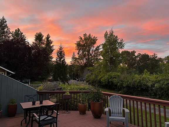 Back deck and territorial views