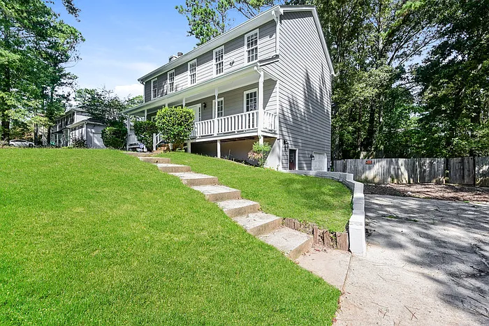 Building Photo - 603 Chatham Trl