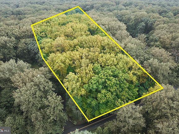 3rd image of 9113 Jeffery Rd