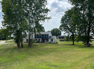 388 Spring Hill Rd, Mineral Wells, WV 26150