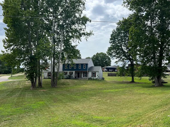 388 Spring Hill Rd, Mineral Wells, WV 26150