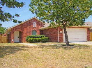 1833 Alanbrooke Dr, Fort Worth, TX 76140