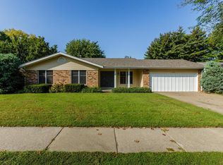 3313 Town And Country Ln, Saint Charles, MO