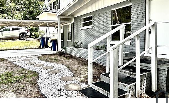 2nd image of 7944 India Ave