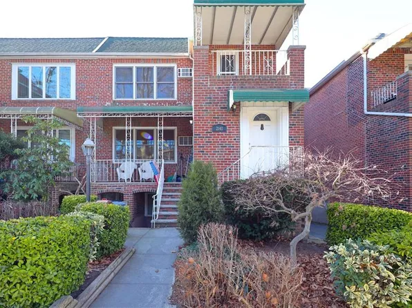 2140 E 34th St, Brooklyn, NY 11234