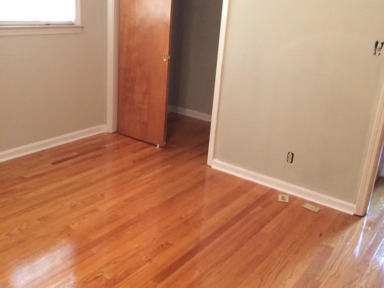 2557 Glenmary Ave #3 — Photo 10