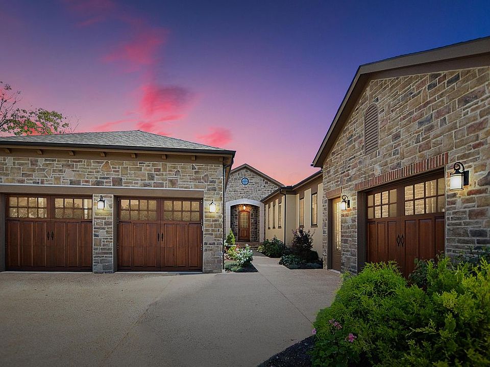 1st image of 8826 Ventura Way