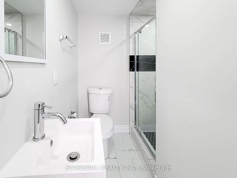 727 College Ave — Photo 33