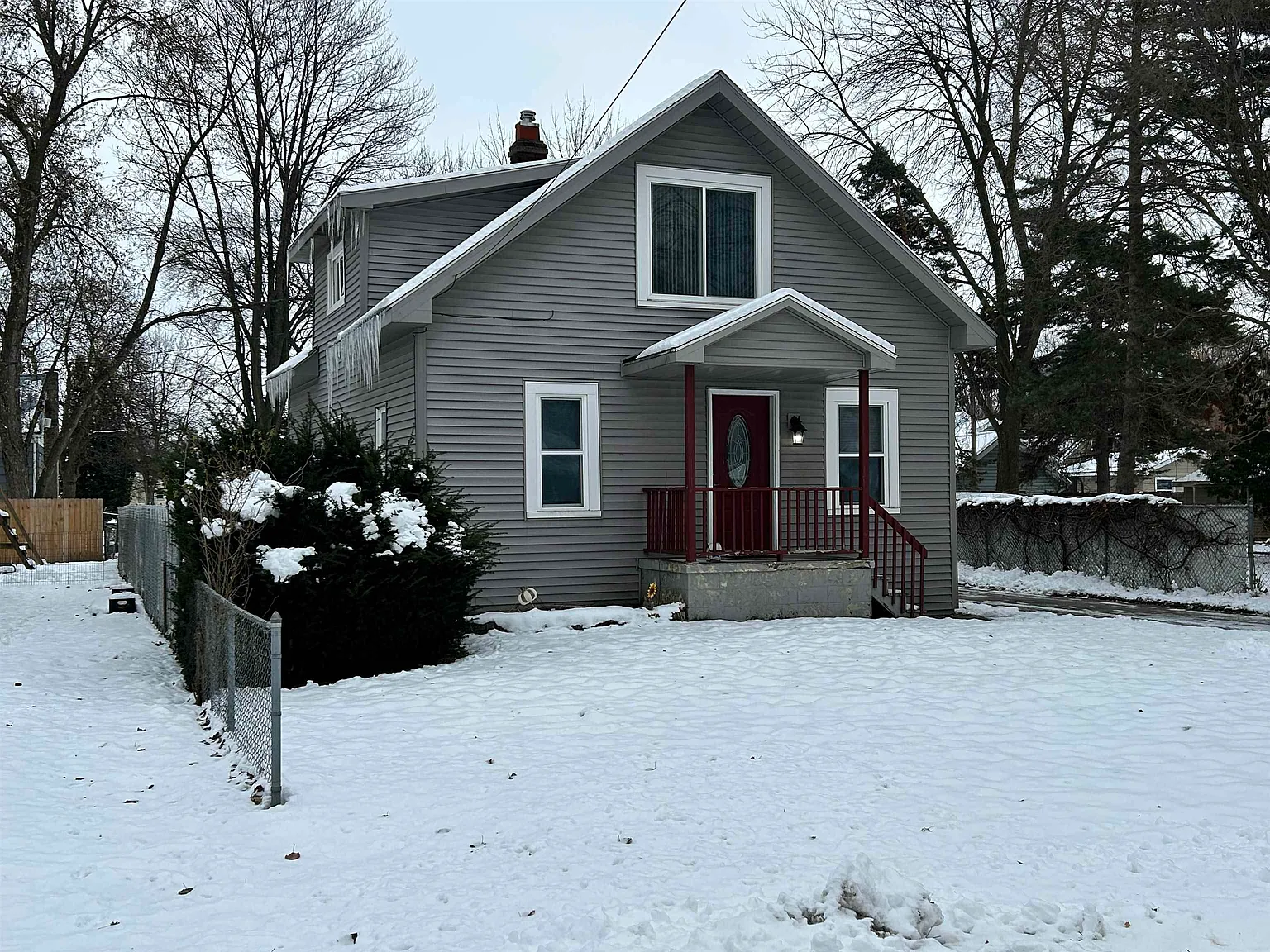500 Princeton St photo 1