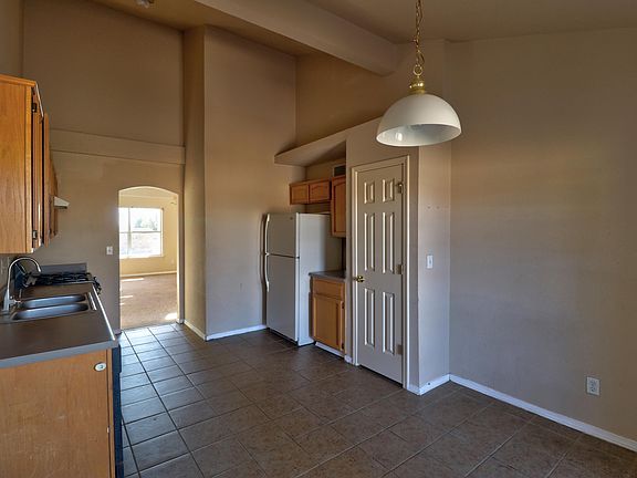 5th image of 2987 Tierra Cortez Ave Unit A